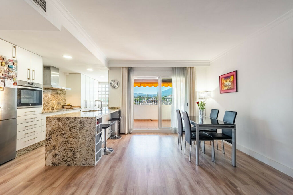 Penthouse San Pedro de Alcántara Málaga - image 5