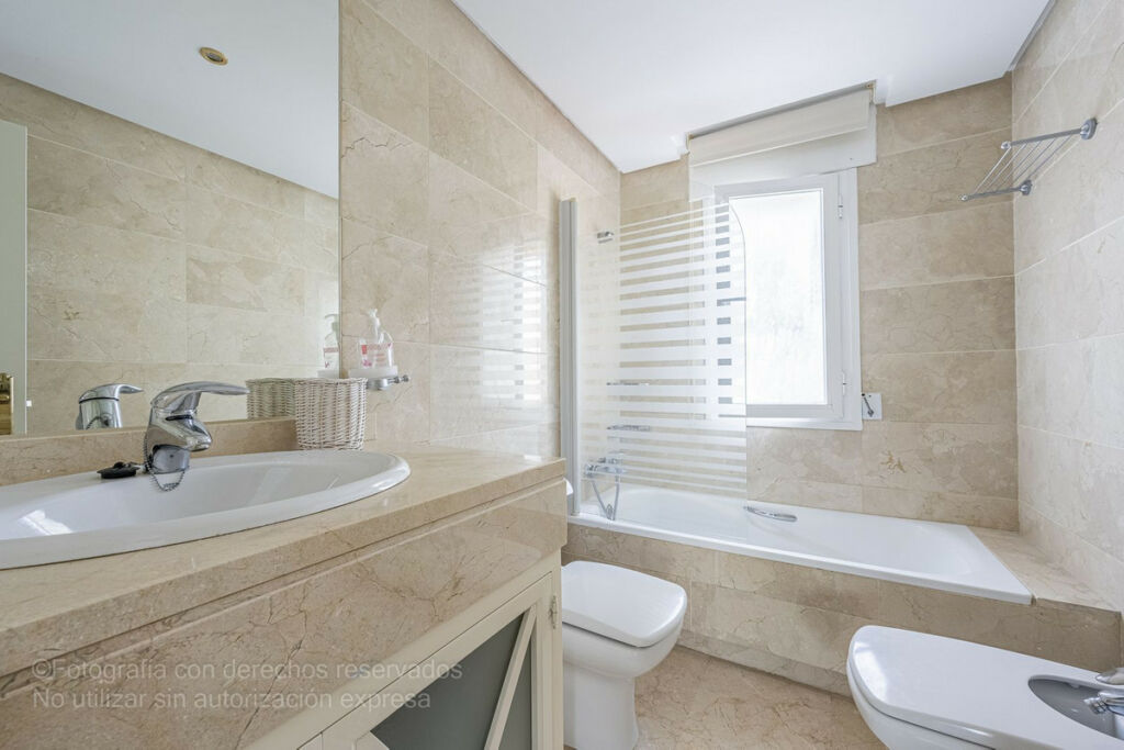 Penthouse Puerto Banús Málaga - image 5