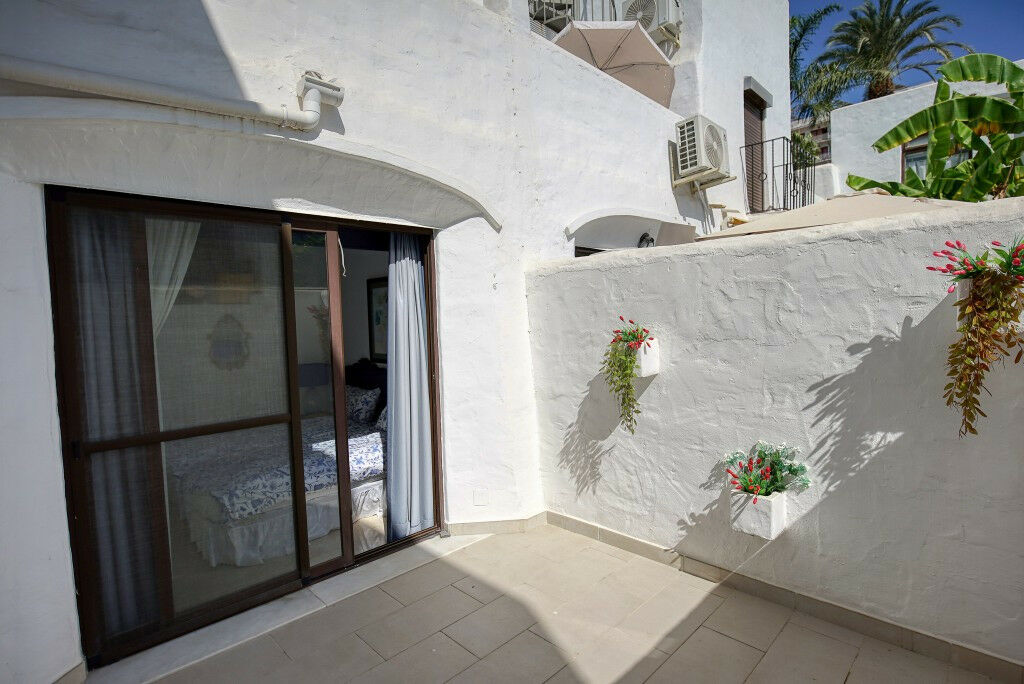 Townhouse Estepona Málaga - image 5