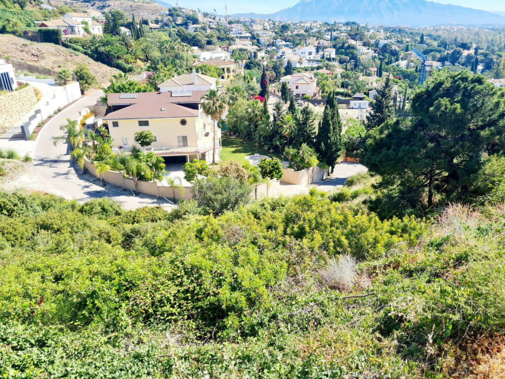 Residential Plot Benahavís Málaga - image 5