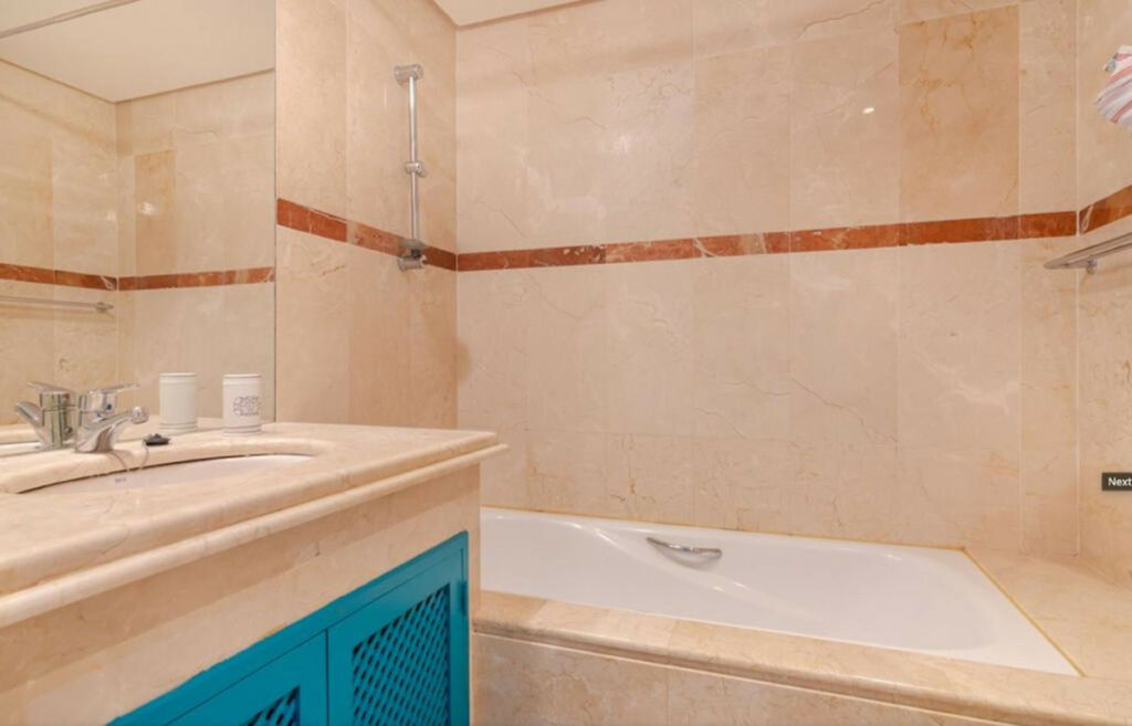 Ground Floor Apartment Costalita Málaga - image 5