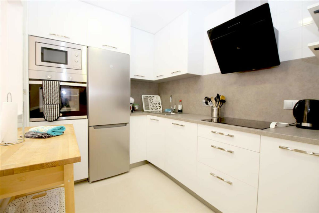 Ground Floor Apartment Estepona Málaga - image 5