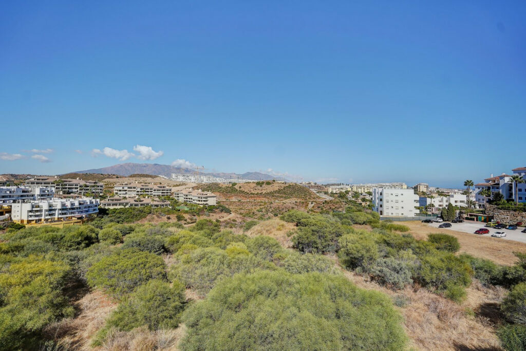 Penthouse Miraflores Málaga - image 5