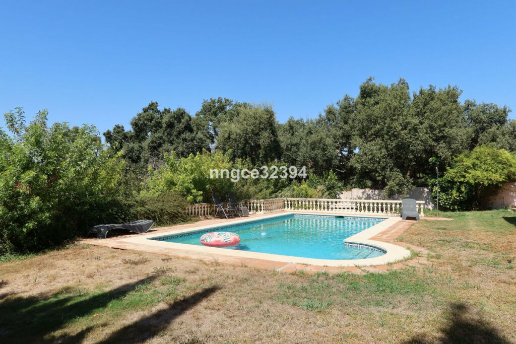 Detached Villa Sotogrande Cádiz - image 5