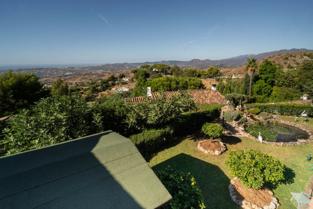 Detached Villa Mijas Málaga - image 5