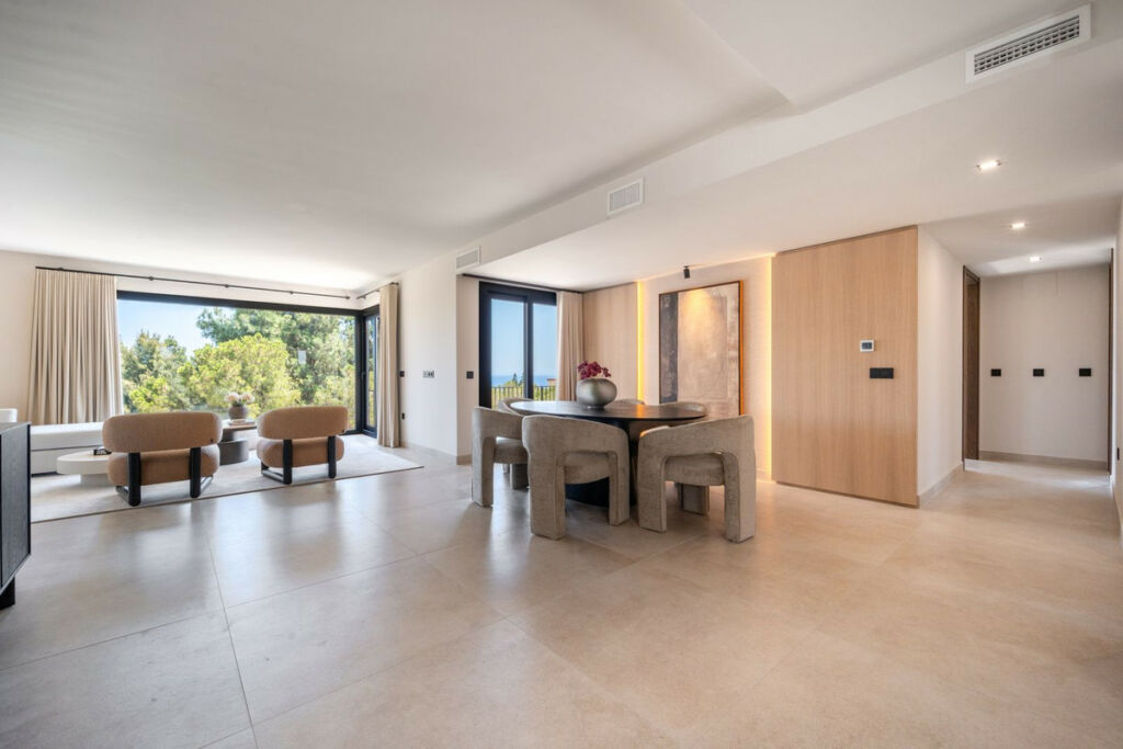 Detached Villa La Cala de Mijas Málaga - image 5