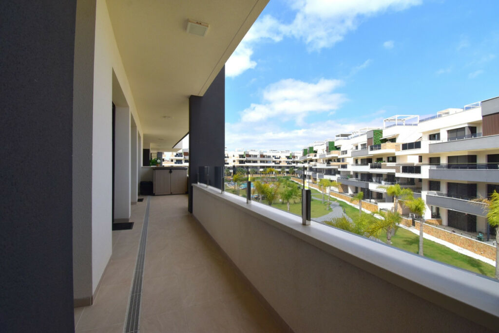 Middle Floor Apartment Playa Flamenca Alicante - image 5