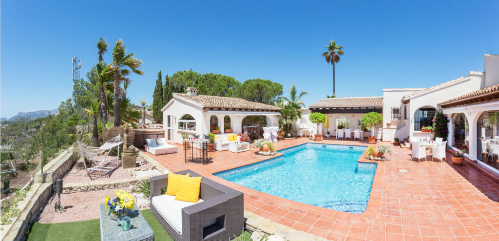 Detached Villa Moraira Alicante - image 5