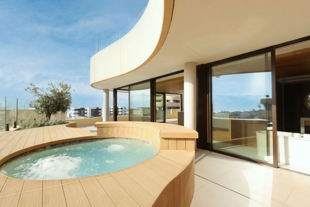 Penthouse Fuengirola Málaga - image 5