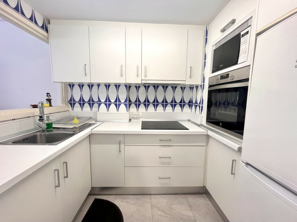 Middle Floor Apartment Cabo Roig Alicante - image 5