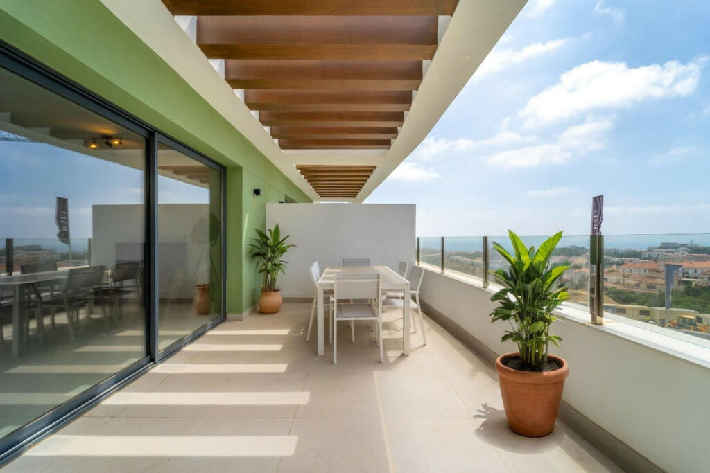 Middle Floor Apartment Calanova Golf Málaga - image 5