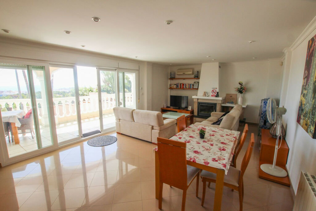 Detached Villa Calpe Alicante - image 5