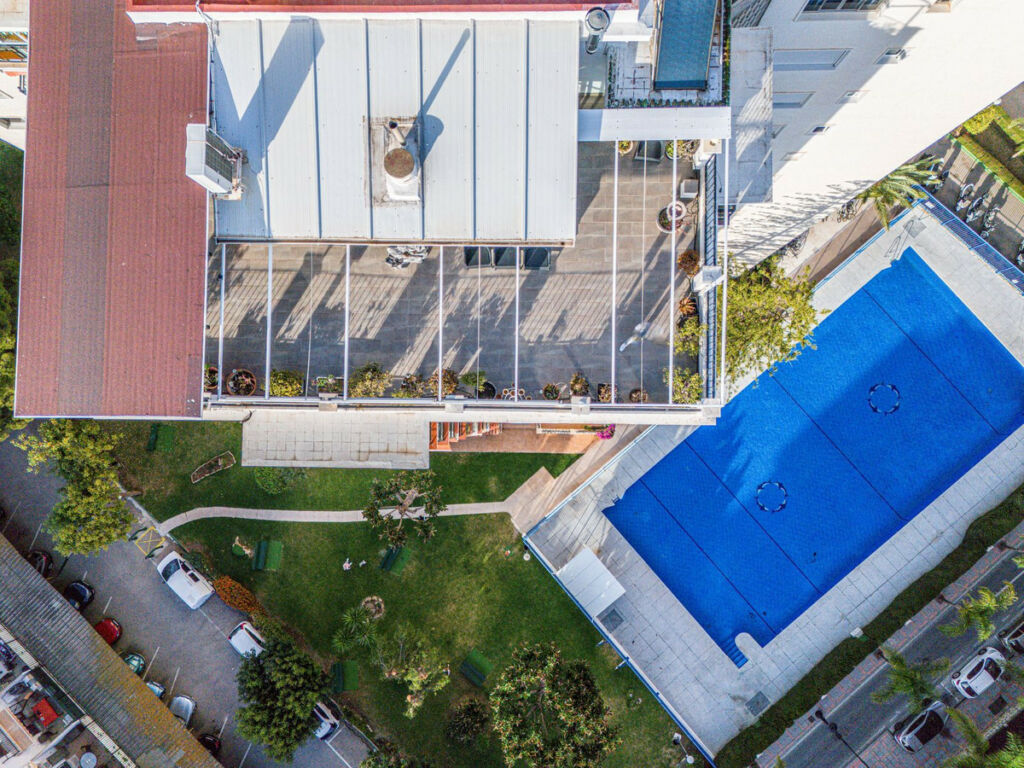 Penthouse Fuengirola Málaga - image 5