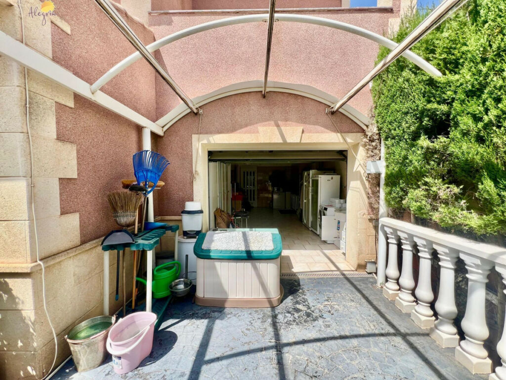 Bungalow Torrevieja Alicante - image 5