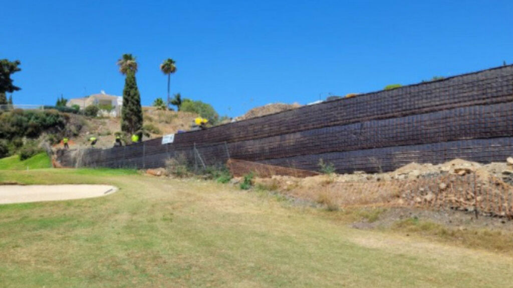 Residential Plot Benahavís Málaga - image 5