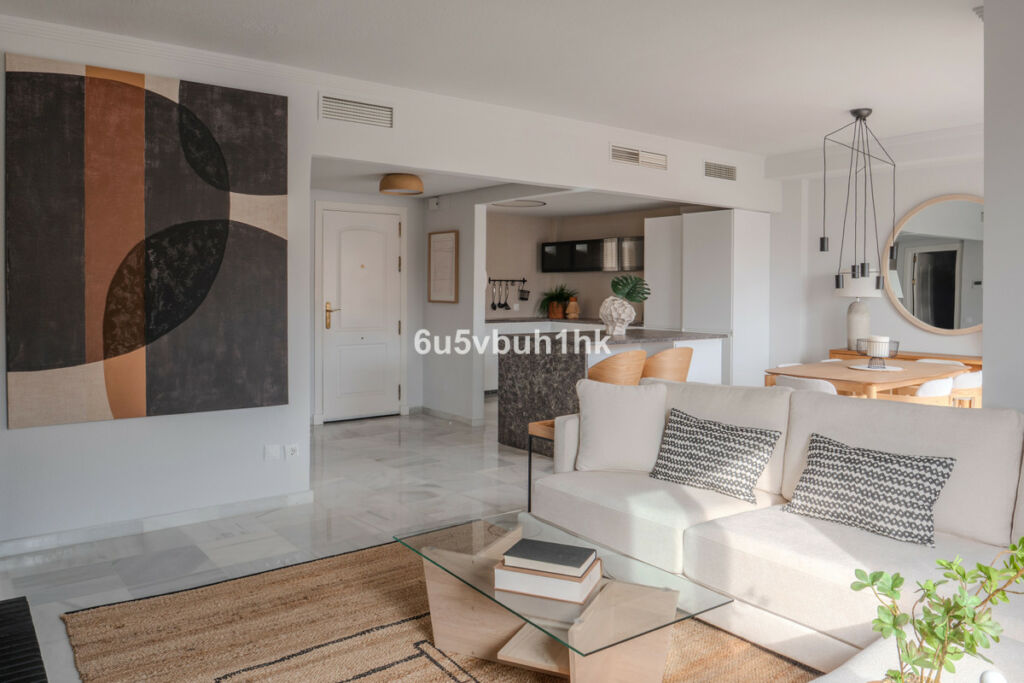 Townhouse Torrequebrada Málaga - image 5