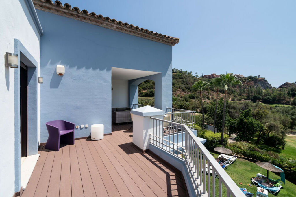 Penthouse Los Arqueros Málaga - image 7
