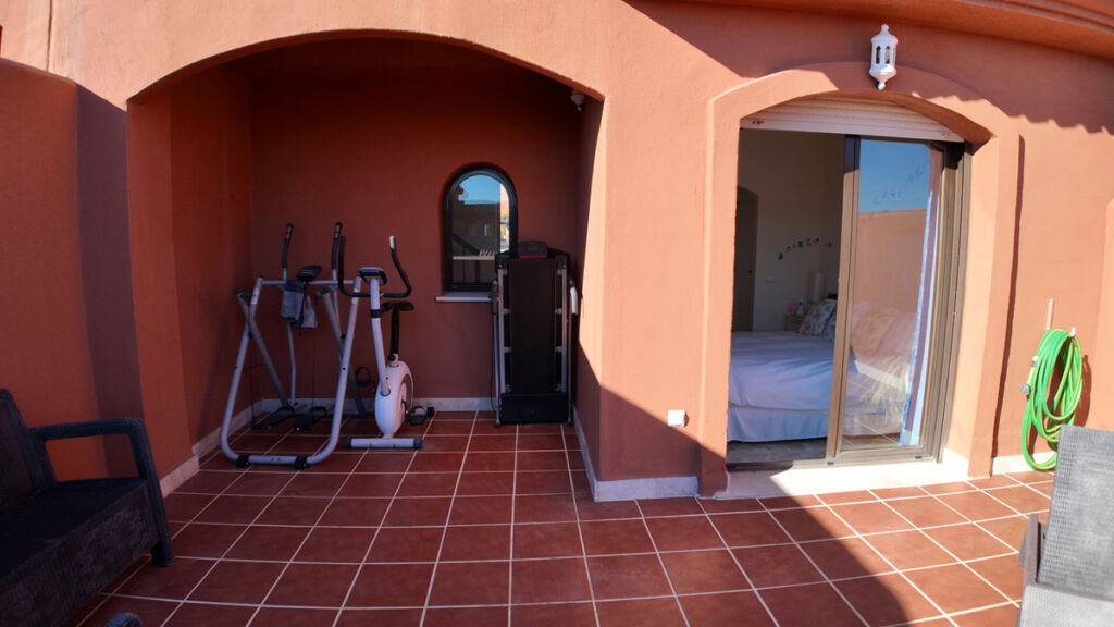 Ground Floor Apartment Estepona Málaga - image 5