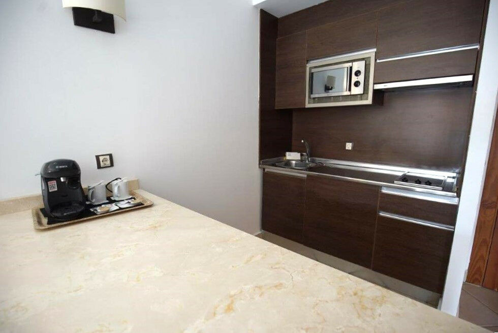 Ground Floor Apartment Estepona Málaga - image 5