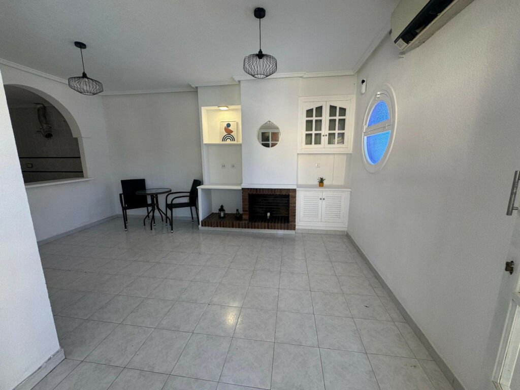 Bungalow Los Altos Alicante - image 5