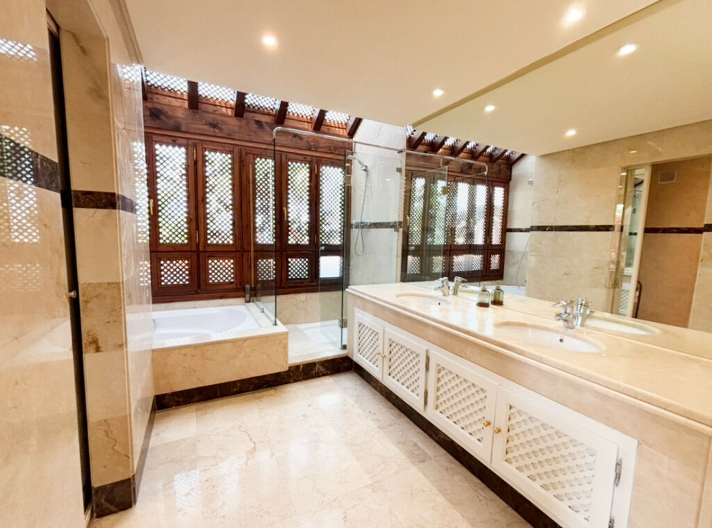 Penthouse Marbella Málaga - image 5