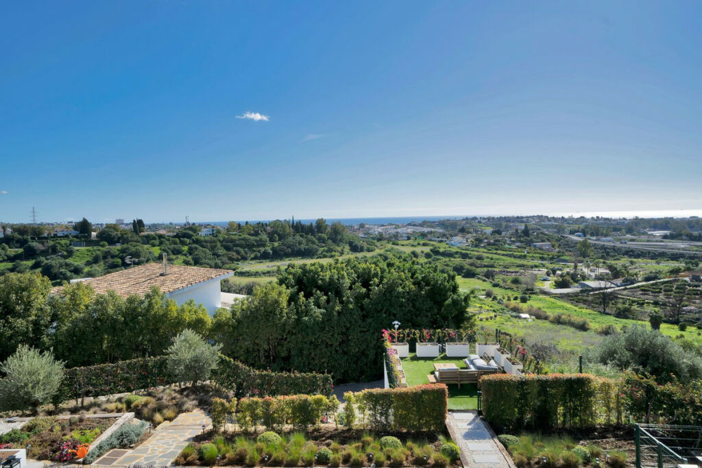 Detached Villa Benahavís Málaga - image 50
