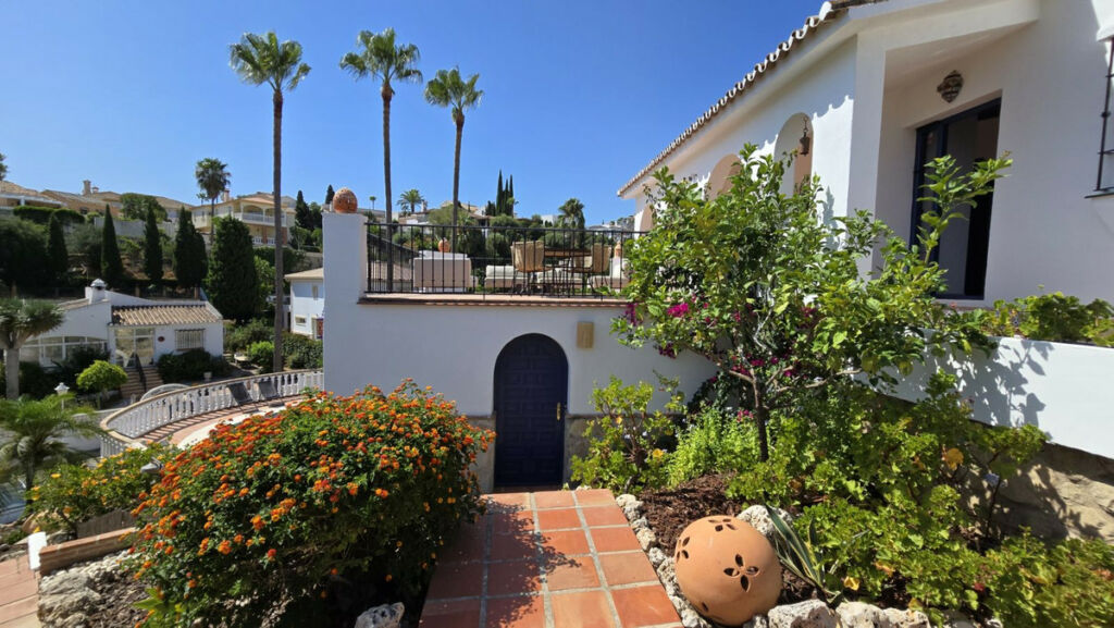 Detached Villa Cerros del Aguila Málaga - image 50