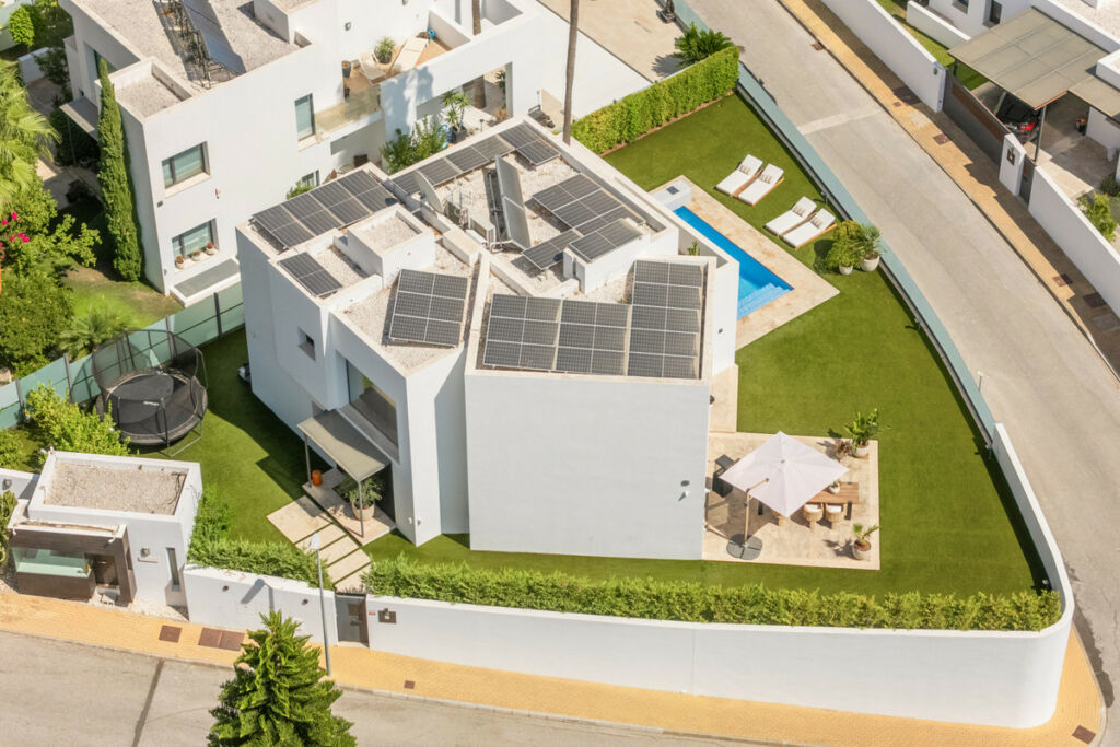 Detached Villa Benahavís Málaga - image 50