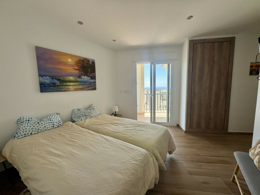 Detached Villa Estepona Málaga - image 52