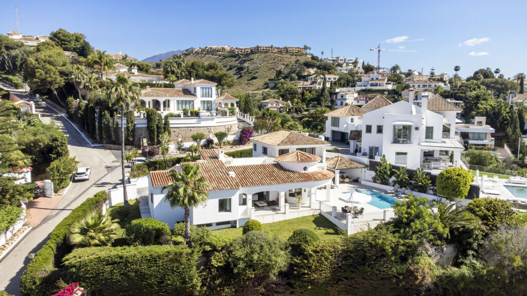 Detached Villa Benahavís Málaga - image 53