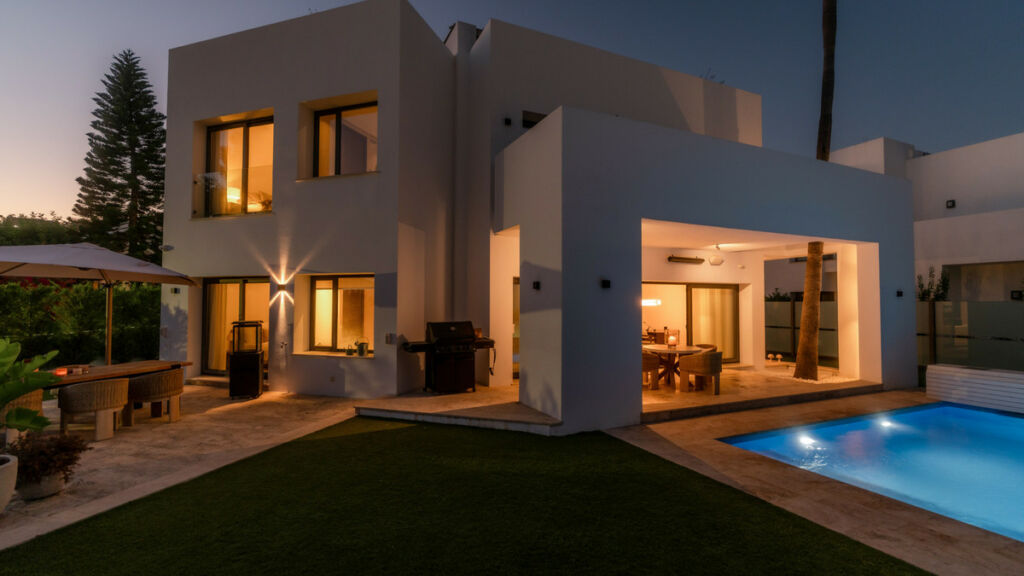Detached Villa Benahavís Málaga - image 53