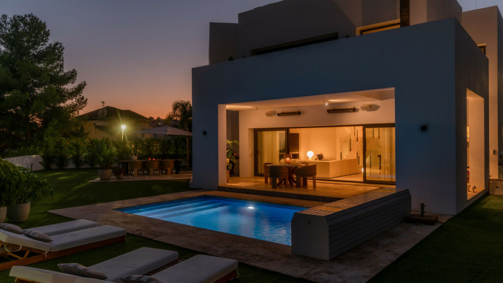 Detached Villa Benahavís Málaga - image 54