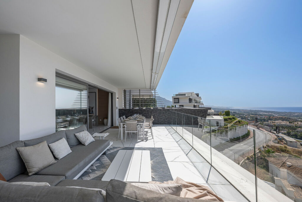 Middle Floor Apartment Benahavís Málaga - image 54