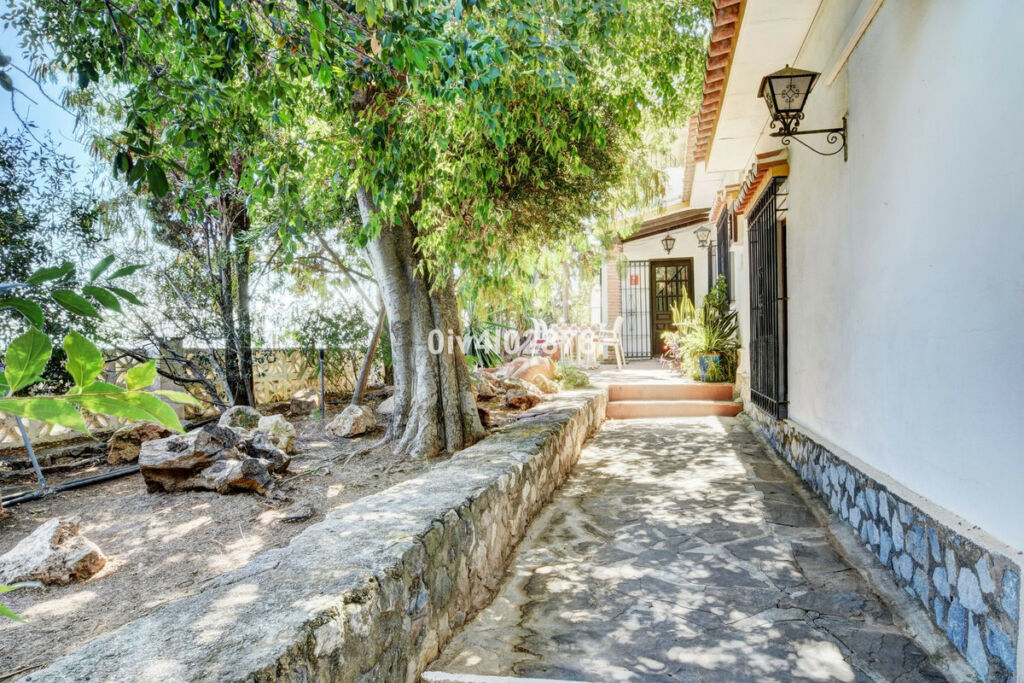 Detached Villa Benalmadena Pueblo Málaga - image 54