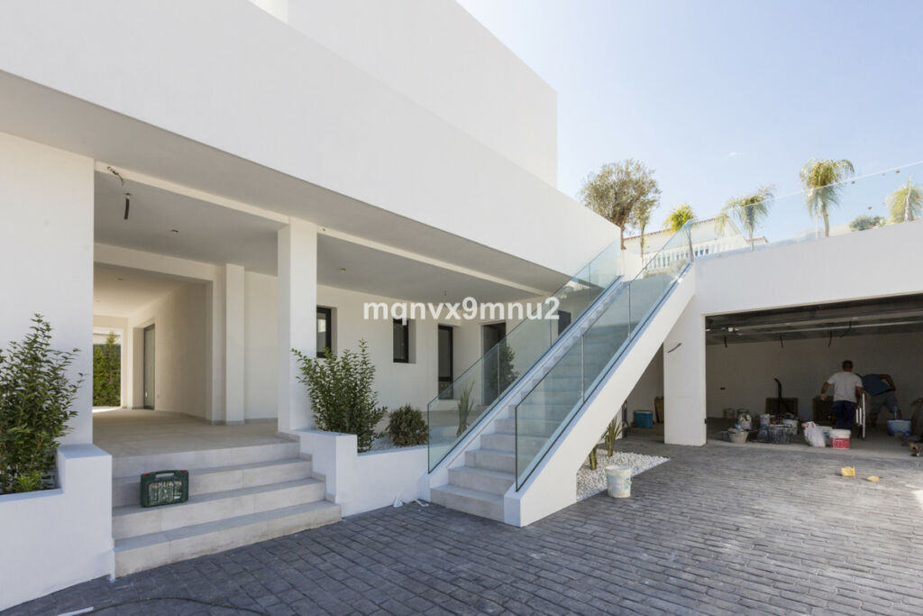 Detached Villa El Chaparral Málaga - image 55