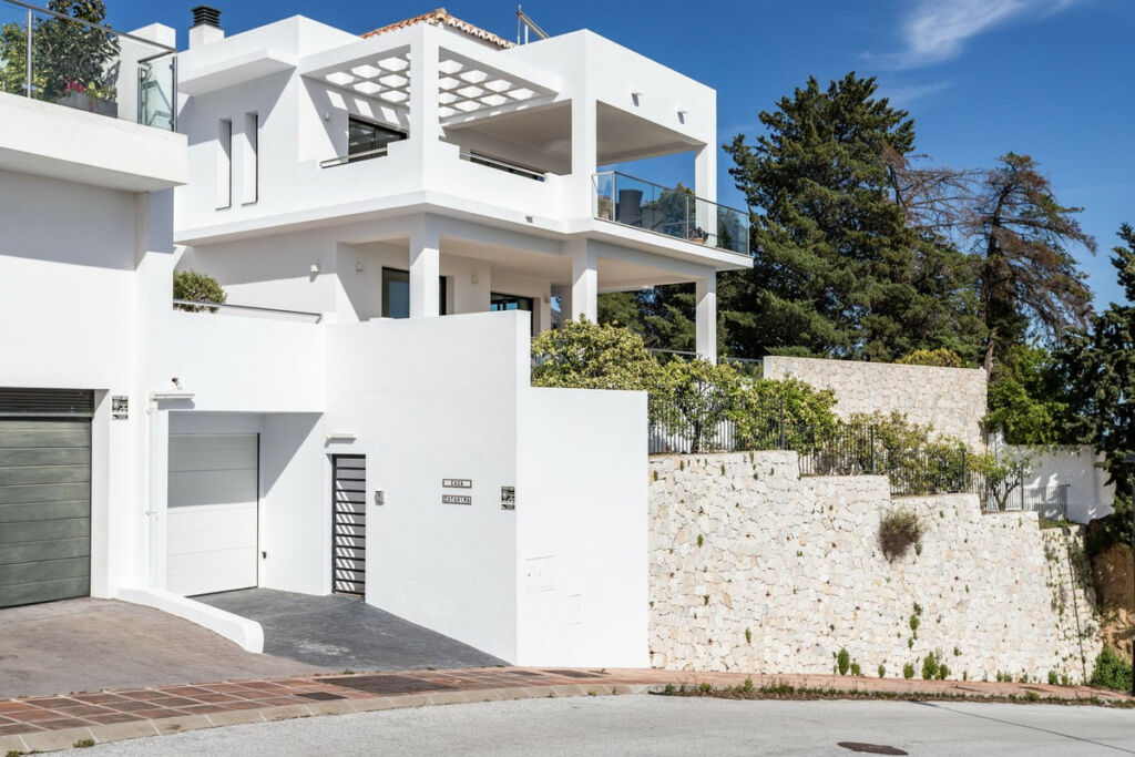 Detached Villa Mijas Málaga - image 55