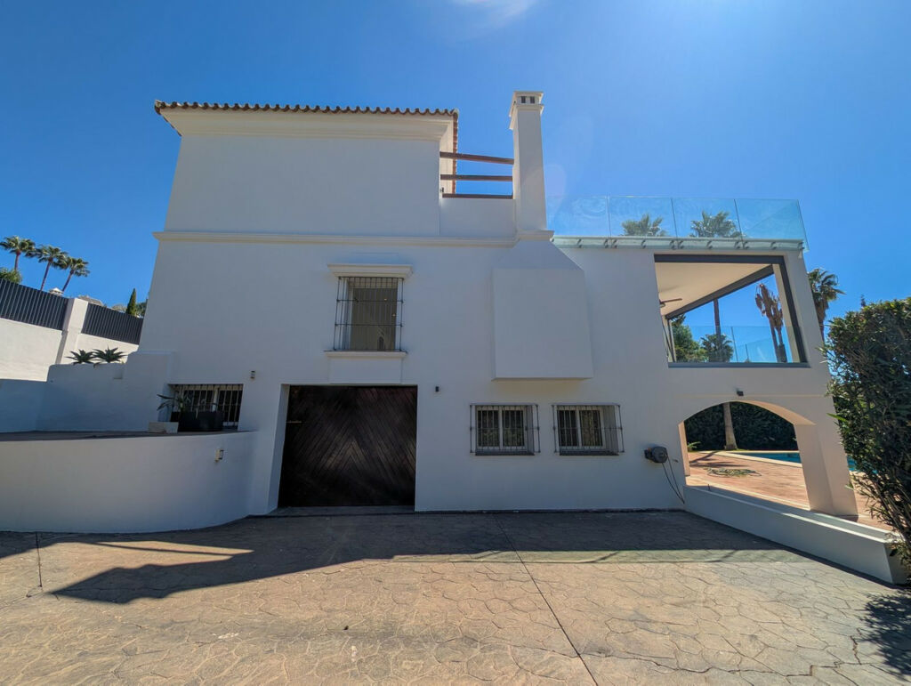 Detached Villa Nueva Andalucía Málaga - zdjęcie 56