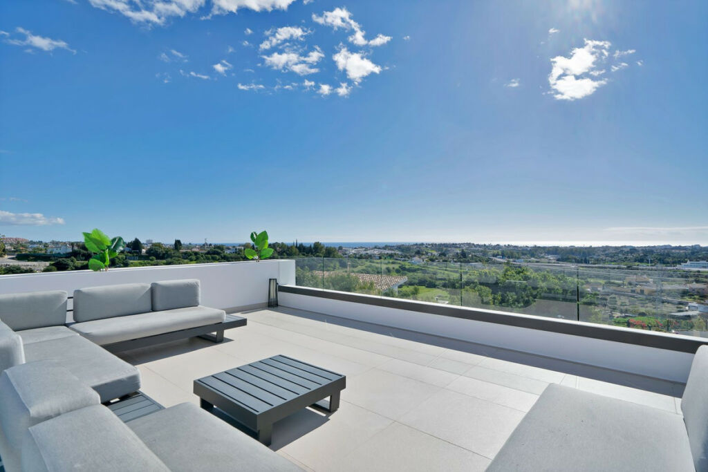 Detached Villa Benahavís Málaga - image 57