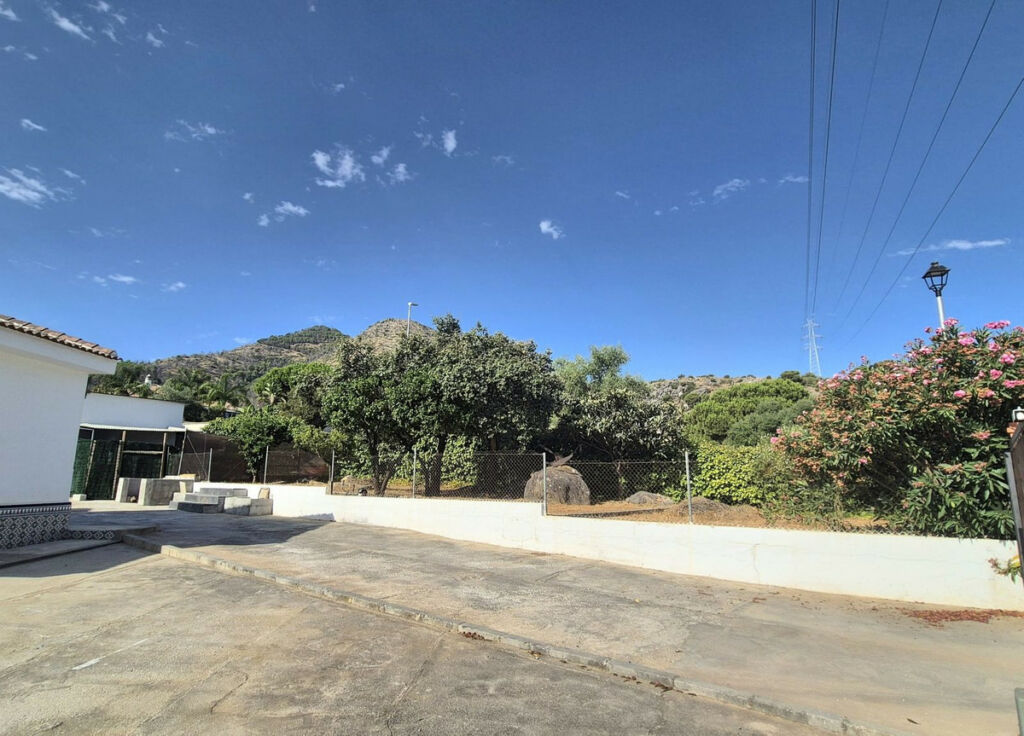 Detached Villa Alhaurín de la Torre Málaga - image 58