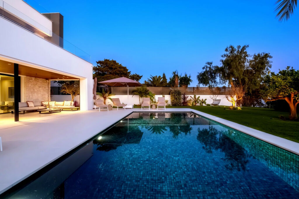 Detached Villa Marbesa Málaga - image 58