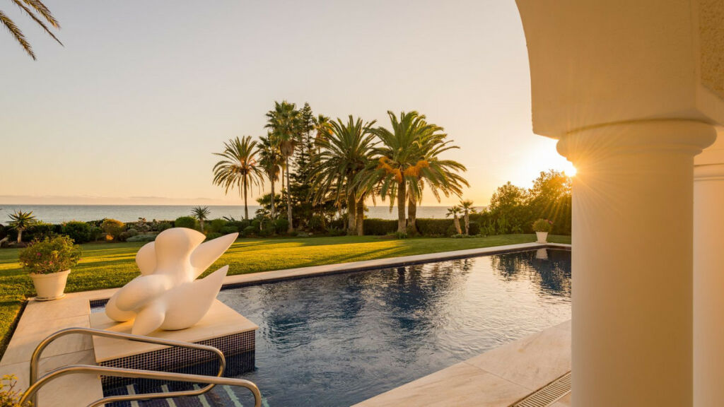 Detached Villa Los Monteros Málaga - image 6