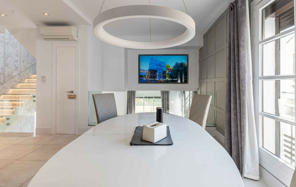 Townhouse Benahavís Málaga - image 6