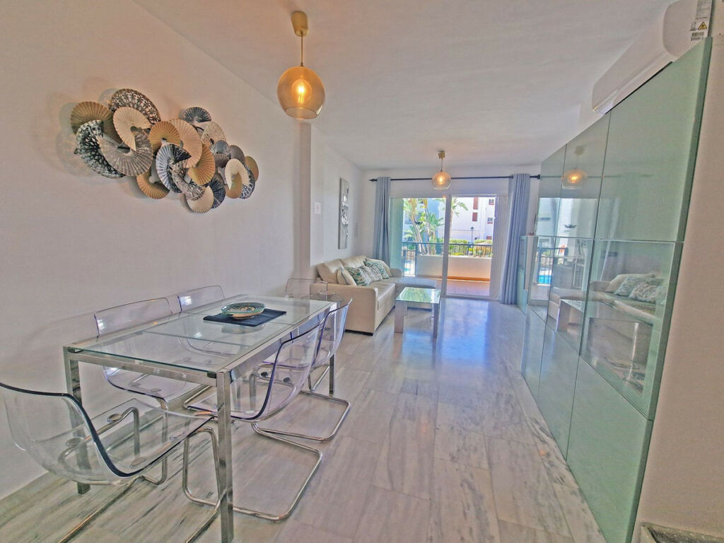 Ground Floor Apartment Calahonda Málaga - image 6