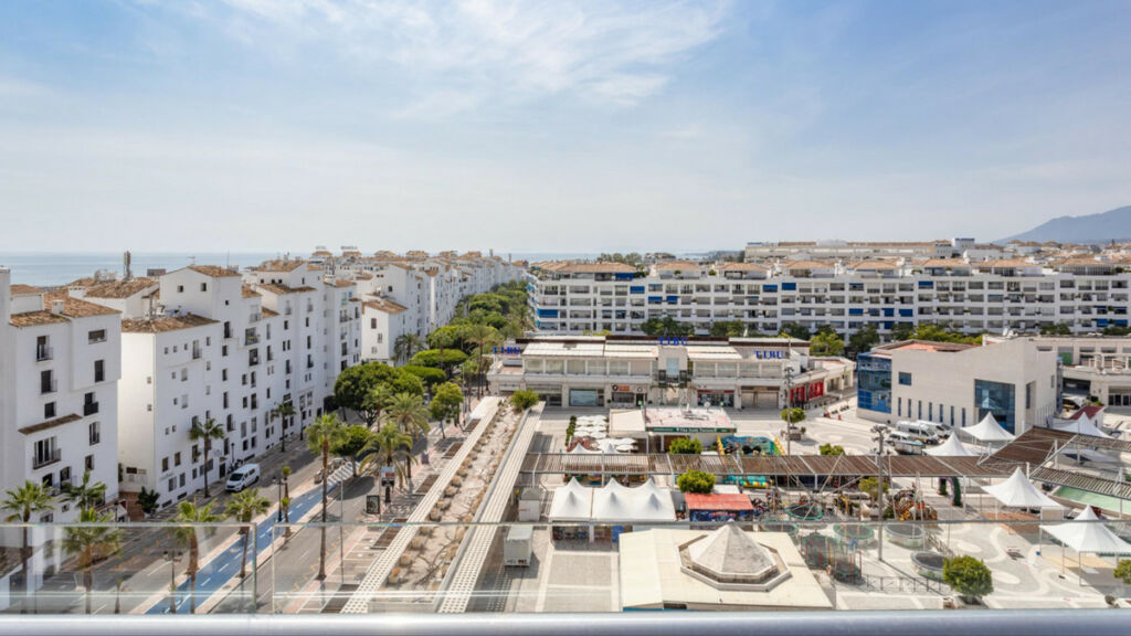 Penthouse Puerto Banús Málaga - image 6