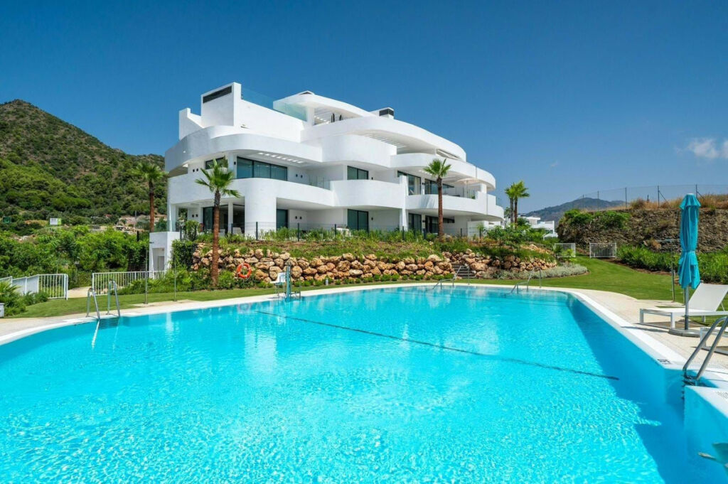 Ground Floor Apartment Marbella Málaga - image 6