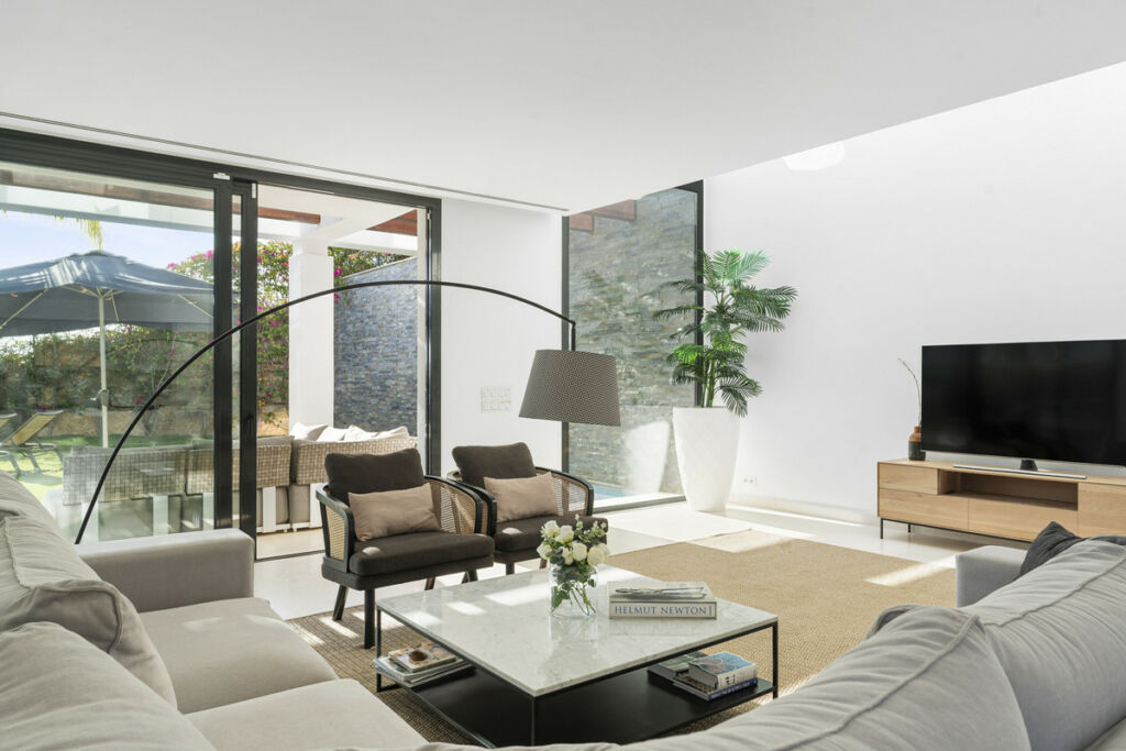 Semi-Detached House Cabopino Málaga - image 6