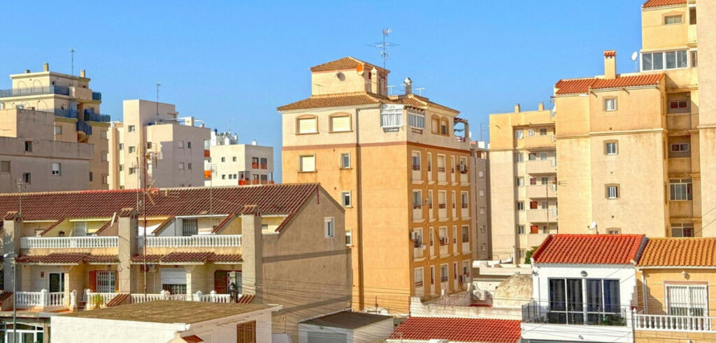 Duplex Torrevieja Alicante - image 6