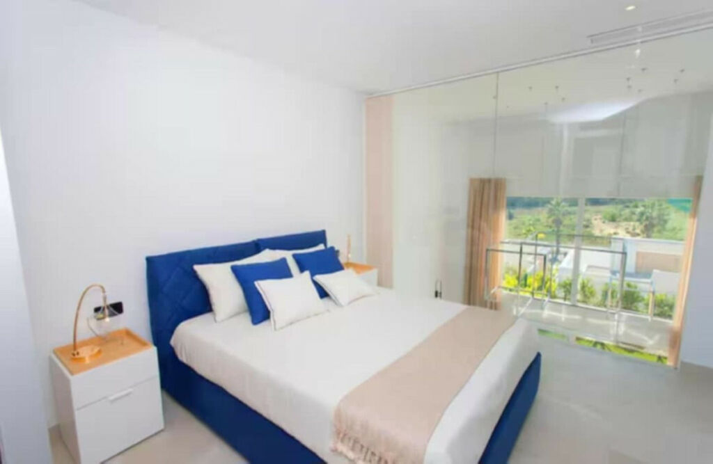 Detached Villa Algorfa Alicante - image 6