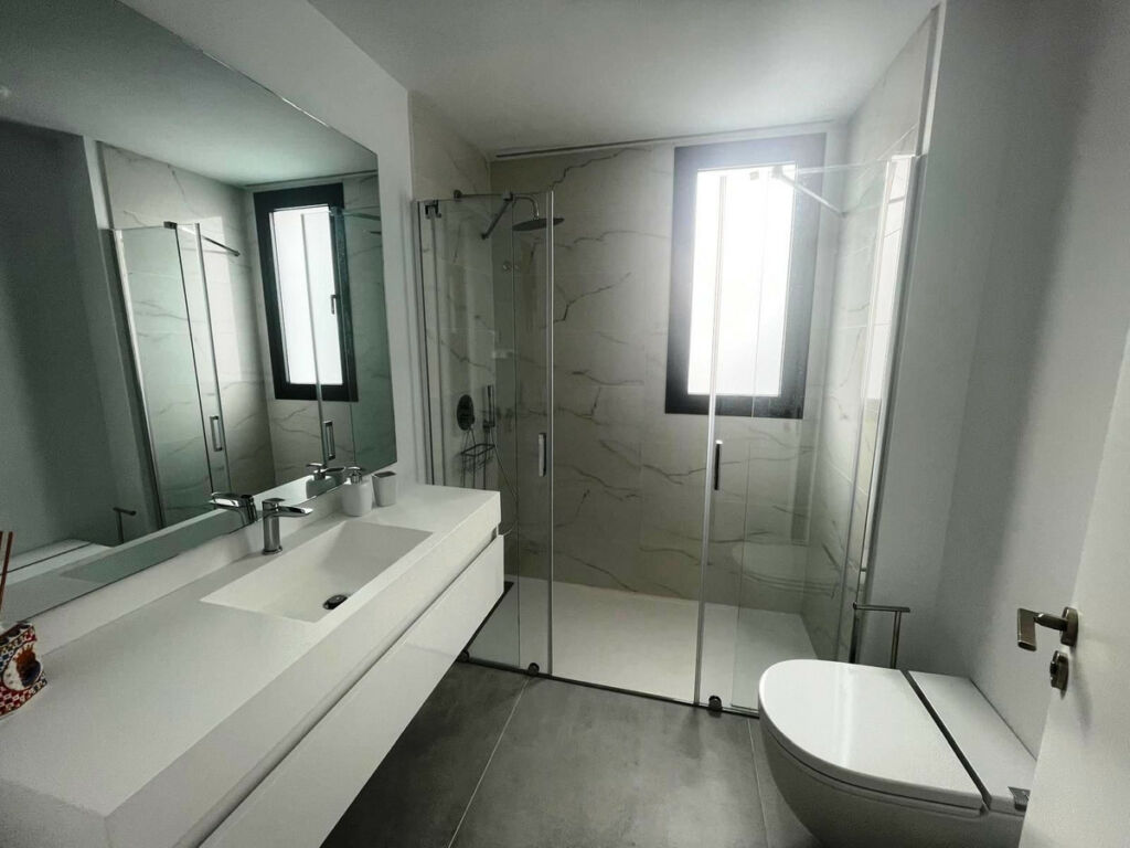 Ground Floor Apartment Estepona Málaga - image 6