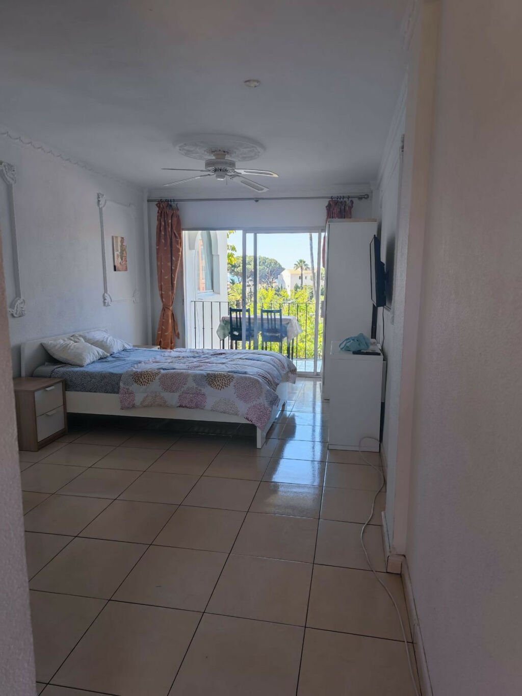 Middle Floor Studio Calahonda Málaga - image 6